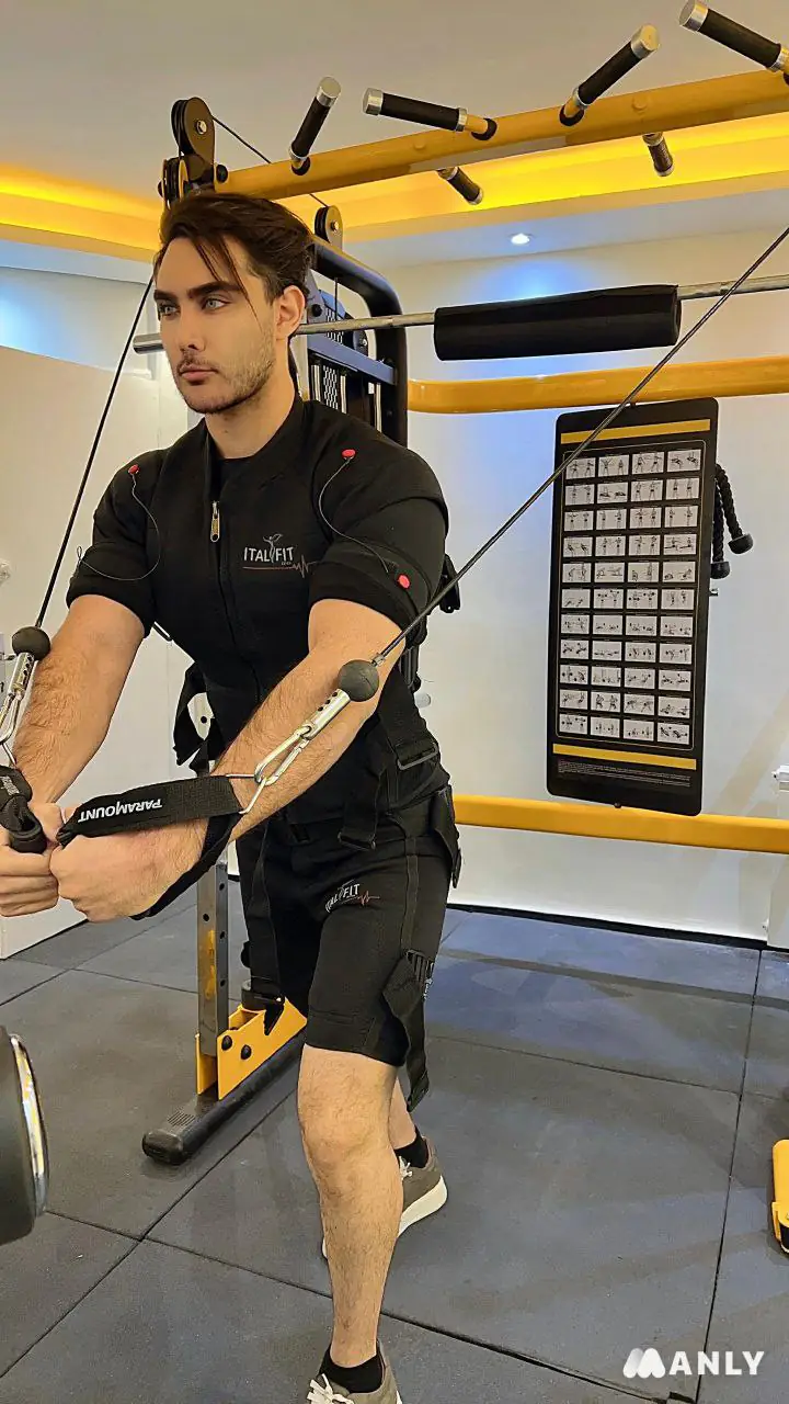 باشگاه رد پوینت اصفهان ای ام اس